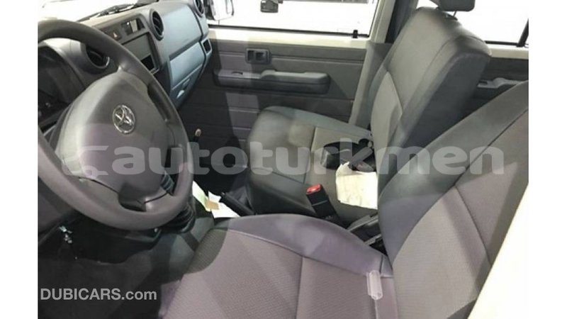 Big with watermark toyota land cruiser ahal import dubai 2156