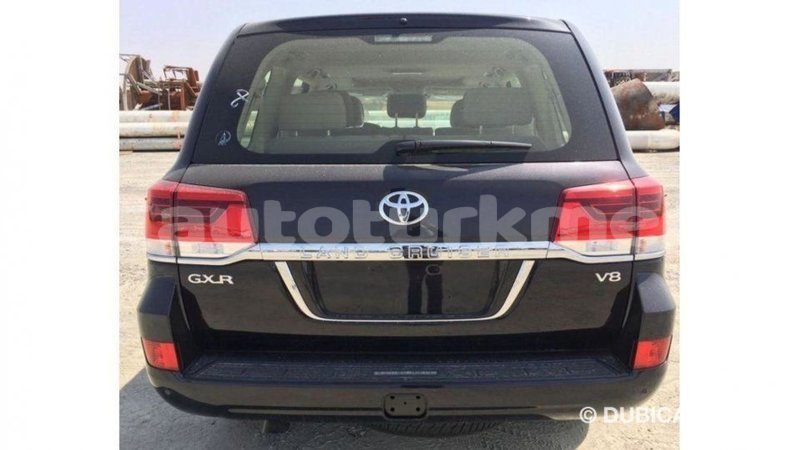Big with watermark toyota land cruiser ahal import dubai 2157