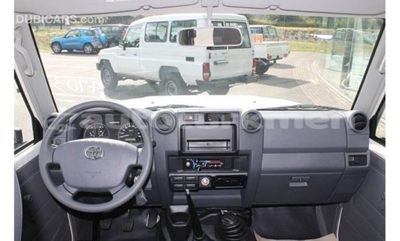 Buy Import Toyota Land Cruiser White Car in Import - Dubai in Ahal Buy Import Toyota Land Cruiser White Car in Import - Dubai in Ahal