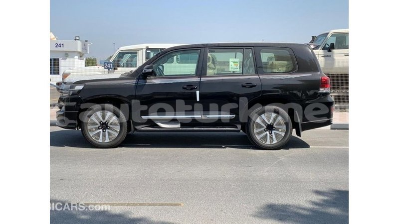 Big with watermark toyota land cruiser ahal import dubai 2164