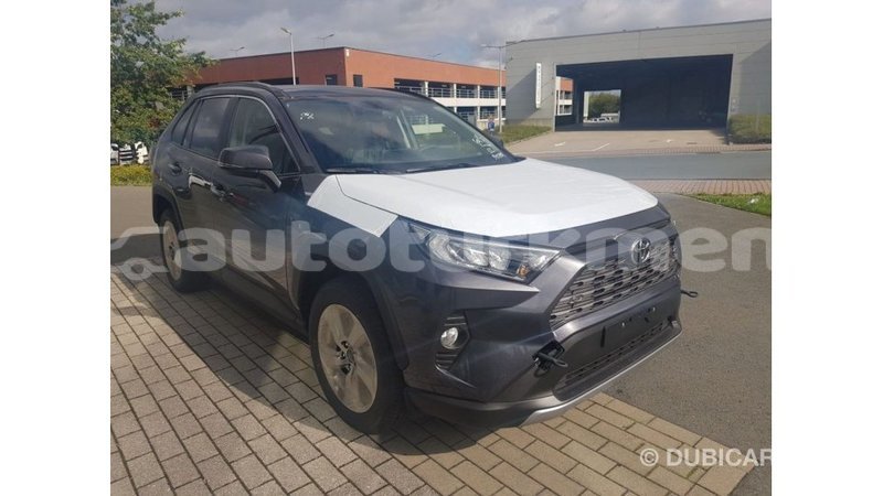 Big with watermark toyota 4runner ahal import dubai 2168