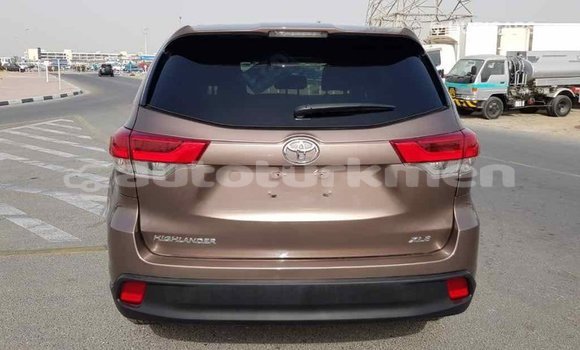 Buy Import Toyota Highlander Brown Car in Import - Dubai in Ahal Buy Import Toyota Highlander Brown Car in Import - Dubai in Ahal