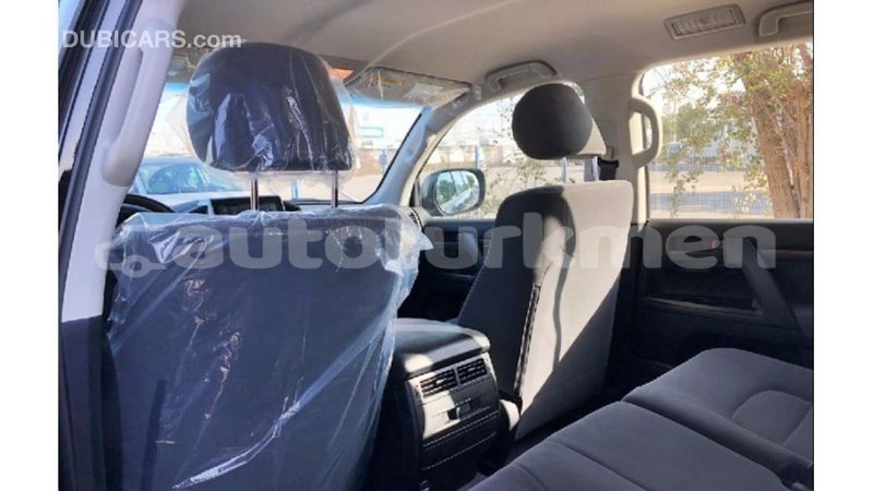 Big with watermark toyota land cruiser ahal import dubai 2176