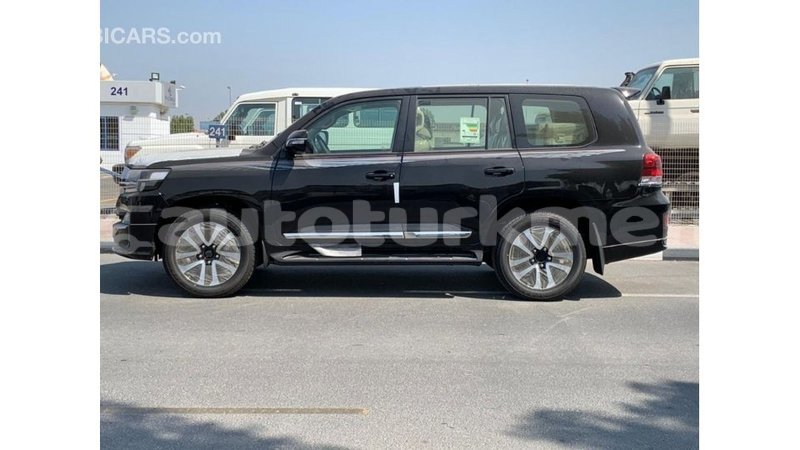 Big with watermark toyota land cruiser ahal import dubai 2177