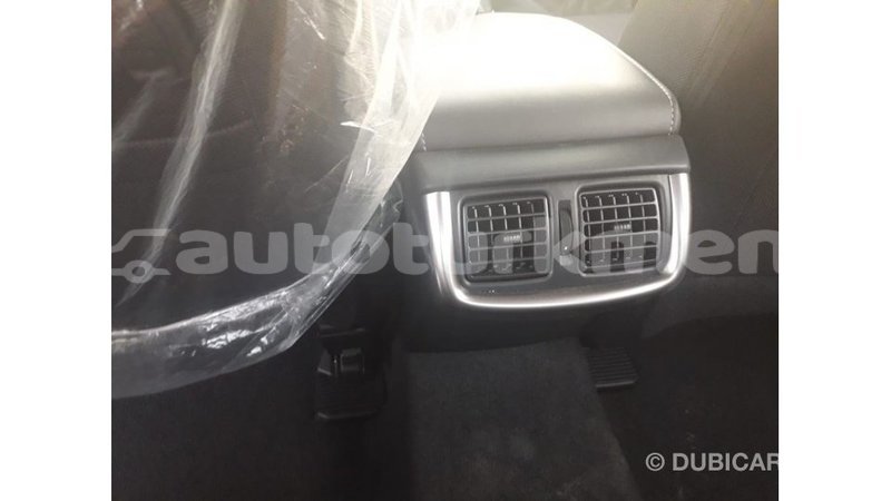 Big with watermark toyota hilux ahal import dubai 2180
