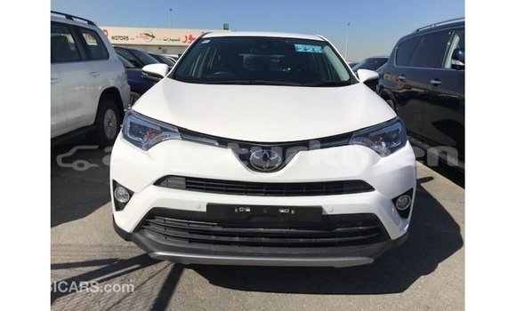 Buy Import Toyota 4Runner White Car in Import - Dubai in Ahal Buy Import Toyota 4Runner White Car in Import - Dubai in Ahal