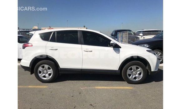 Buy Import Toyota 4Runner White Car in Import - Dubai in Ahal Buy Import Toyota 4Runner White Car in Import - Dubai in Ahal