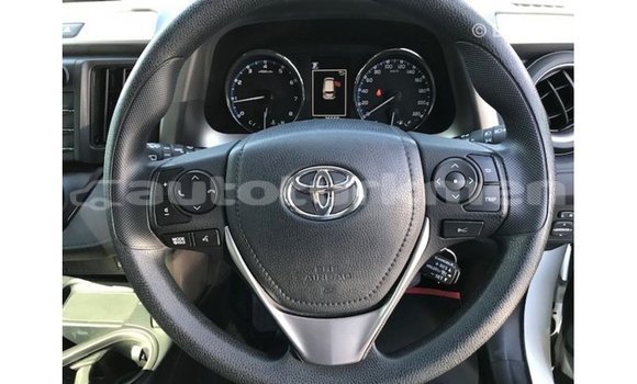 Buy Import Toyota 4Runner White Car in Import - Dubai in Ahal Buy Import Toyota 4Runner White Car in Import - Dubai in Ahal