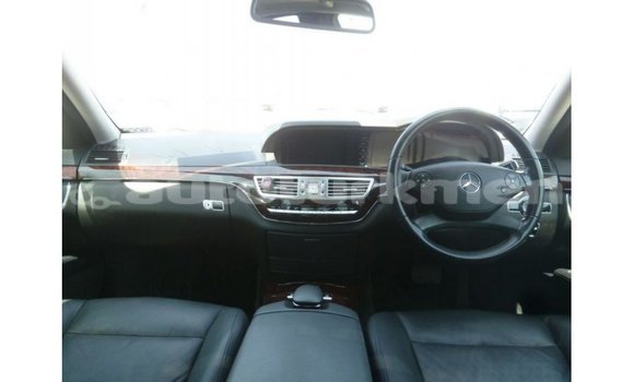 Buy Import Mercedes-Benz 190 White Car in Import - Dubai in Ahal Buy Import Mercedes-Benz 190 White Car in Import - Dubai in Ahal