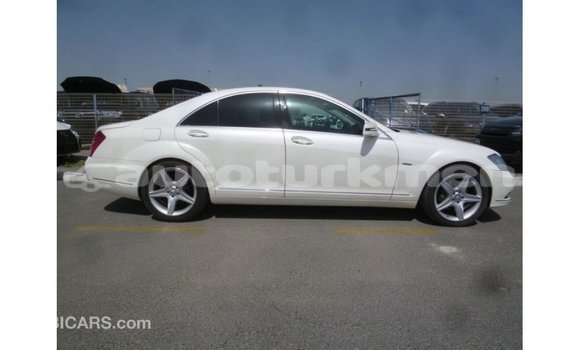 Buy Import Mercedes-Benz 190 White Car in Import - Dubai in Ahal Buy Import Mercedes-Benz 190 White Car in Import - Dubai in Ahal