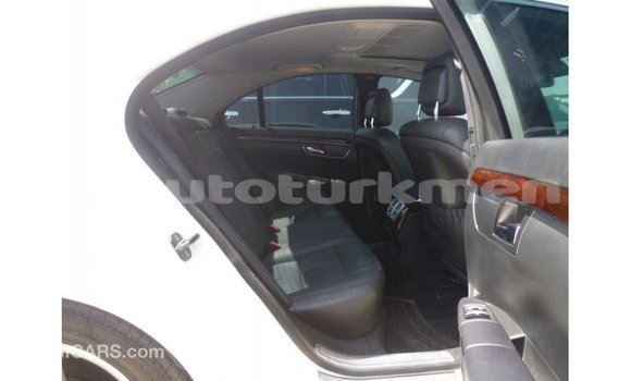 Buy Import Mercedes-Benz 190 White Car in Import - Dubai in Ahal Buy Import Mercedes-Benz 190 White Car in Import - Dubai in Ahal