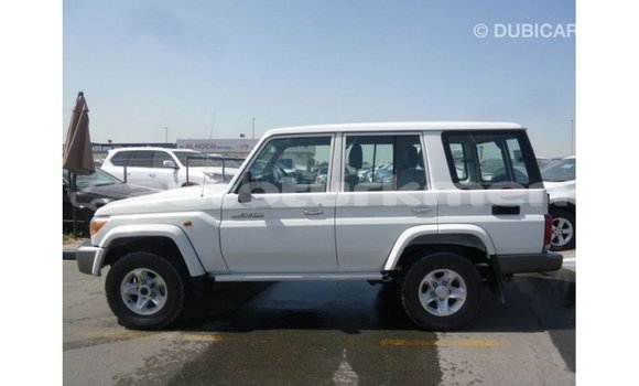 Buy Import Toyota Land Cruiser White Car in Import - Dubai in Ahal Buy Import Toyota Land Cruiser White Car in Import - Dubai in Ahal