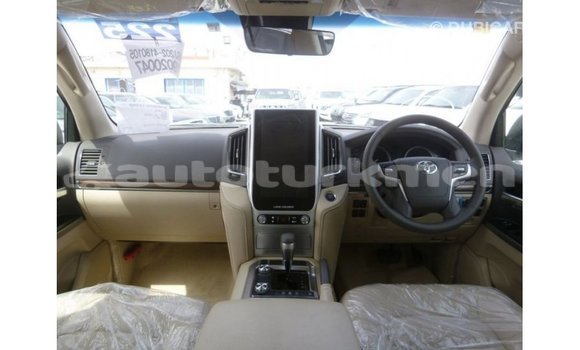 Buy Import Toyota Land Cruiser White Car in Import - Dubai in Ahal Buy Import Toyota Land Cruiser White Car in Import - Dubai in Ahal