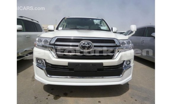 Buy Import Toyota Land Cruiser White Car in Import - Dubai in Ahal Buy Import Toyota Land Cruiser White Car in Import - Dubai in Ahal