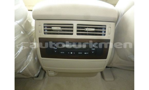 Buy Import Toyota Land Cruiser White Car in Import - Dubai in Ahal Buy Import Toyota Land Cruiser White Car in Import - Dubai in Ahal