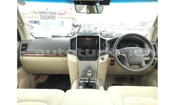 Buy Import Toyota Land Cruiser Other Car in Import - Dubai in Ahal Buy Import Toyota Land Cruiser Other Car in Import - Dubai in Ahal