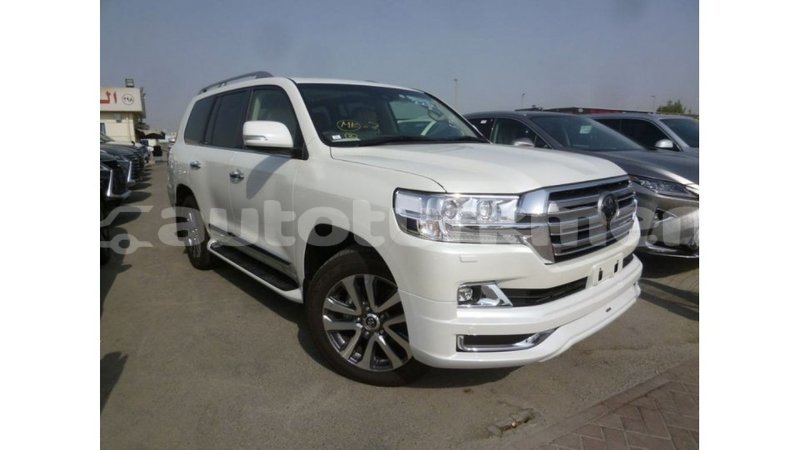 Big with watermark toyota land cruiser ahal import dubai 2216