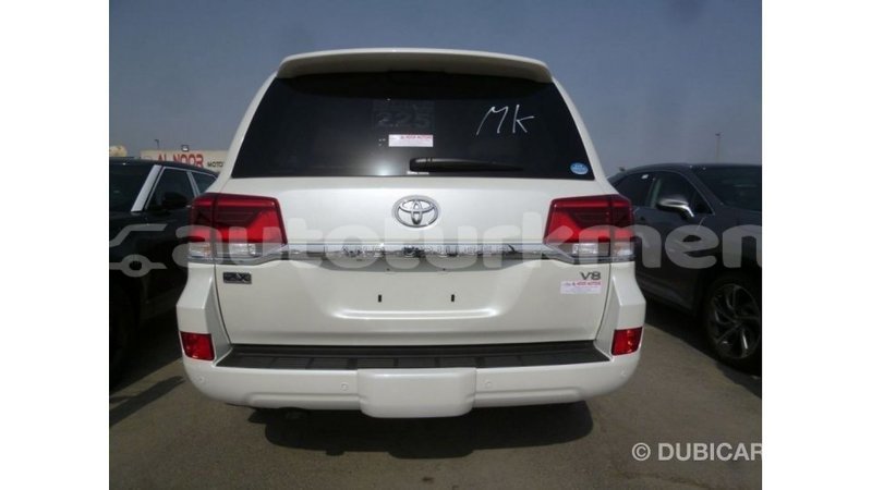 Big with watermark toyota land cruiser ahal import dubai 2216