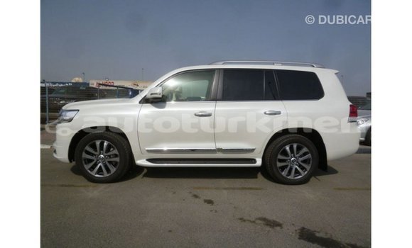 Buy Import Toyota Land Cruiser White Car in Import - Dubai in Ahal Buy Import Toyota Land Cruiser White Car in Import - Dubai in Ahal