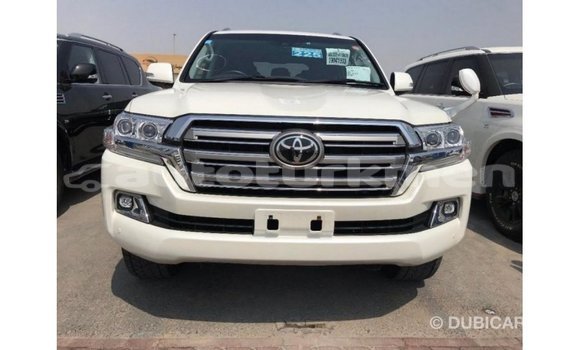 Buy Import Toyota Land Cruiser White Car in Import - Dubai in Ahal Buy Import Toyota Land Cruiser White Car in Import - Dubai in Ahal