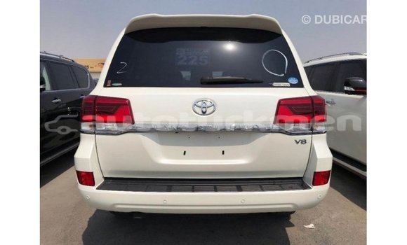Buy Import Toyota Land Cruiser White Car in Import - Dubai in Ahal Buy Import Toyota Land Cruiser White Car in Import - Dubai in Ahal