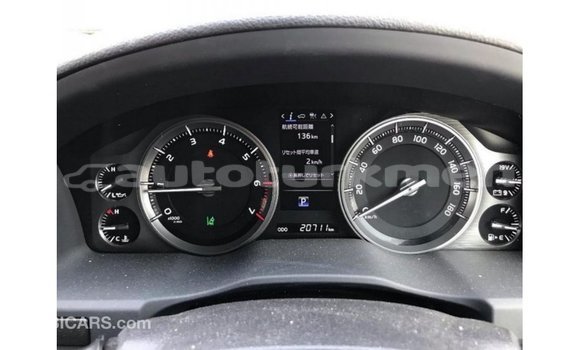 Buy Import Toyota Land Cruiser White Car in Import - Dubai in Ahal Buy Import Toyota Land Cruiser White Car in Import - Dubai in Ahal