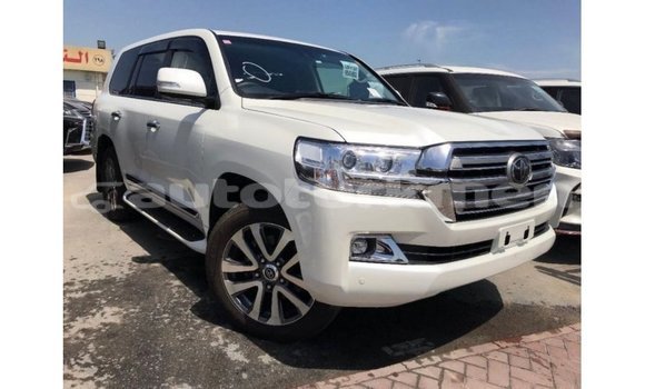 Buy Import Toyota Land Cruiser White Car in Import - Dubai in Ahal Buy Import Toyota Land Cruiser White Car in Import - Dubai in Ahal