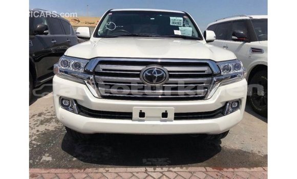 Buy Import Toyota Land Cruiser White Car in Import - Dubai in Ahal Buy Import Toyota Land Cruiser White Car in Import - Dubai in Ahal