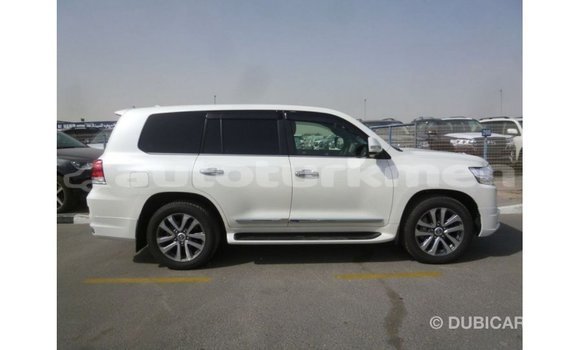 Buy Import Toyota Land Cruiser White Car in Import - Dubai in Ahal Buy Import Toyota Land Cruiser White Car in Import - Dubai in Ahal