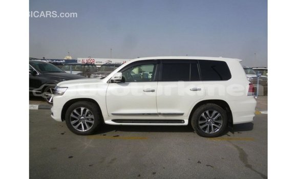 Buy Import Toyota Land Cruiser White Car in Import - Dubai in Ahal Buy Import Toyota Land Cruiser White Car in Import - Dubai in Ahal