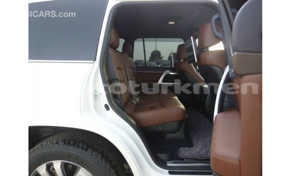 Buy Import Toyota Land Cruiser White Car in Import - Dubai in Ahal Buy Import Toyota Land Cruiser White Car in Import - Dubai in Ahal