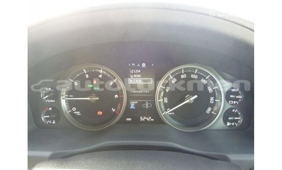 Buy Import Toyota Land Cruiser White Car in Import - Dubai in Ahal Buy Import Toyota Land Cruiser White Car in Import - Dubai in Ahal