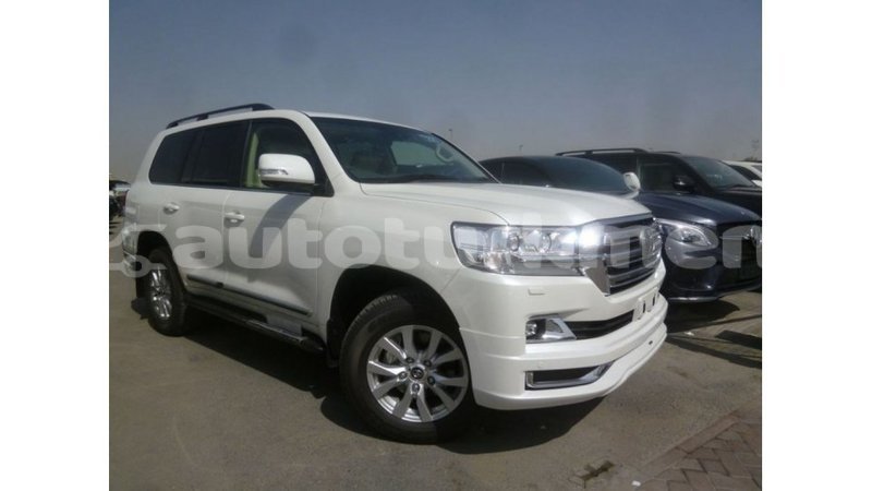 Big with watermark toyota land cruiser ahal import dubai 2235