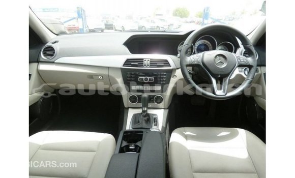 Buy Import Mercedes-Benz 190 Black Car in Import - Dubai in Ahal Buy Import Mercedes-Benz 190 Black Car in Import - Dubai in Ahal