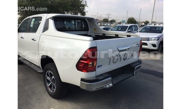 Buy Import Toyota Hilux White Car in Import - Dubai in Ahal Buy Import Toyota Hilux White Car in Import - Dubai in Ahal