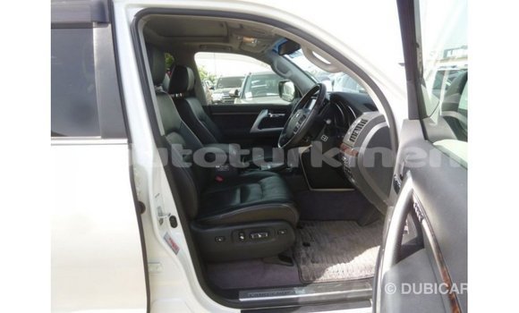 Buy Import Toyota Land Cruiser White Car in Import - Dubai in Ahal Buy Import Toyota Land Cruiser White Car in Import - Dubai in Ahal