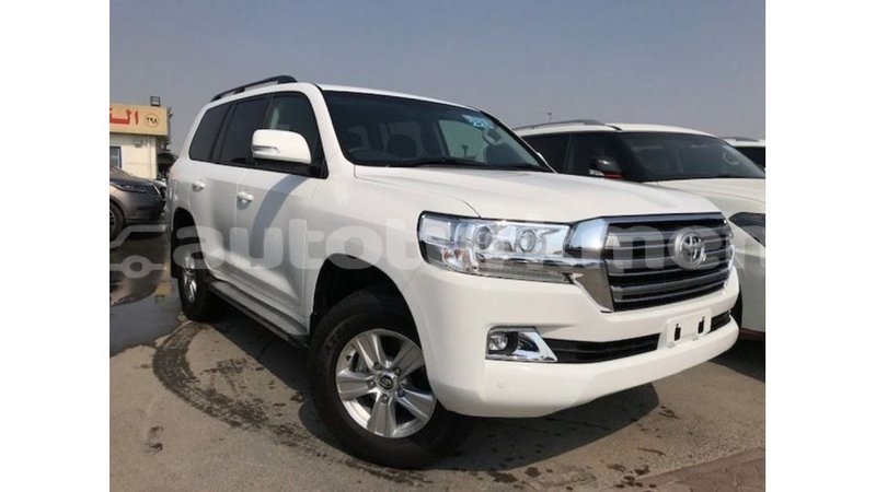Big with watermark toyota land cruiser ahal import dubai 2253