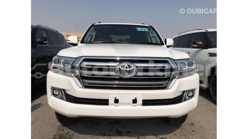 Big with watermark toyota land cruiser ahal import dubai 2253