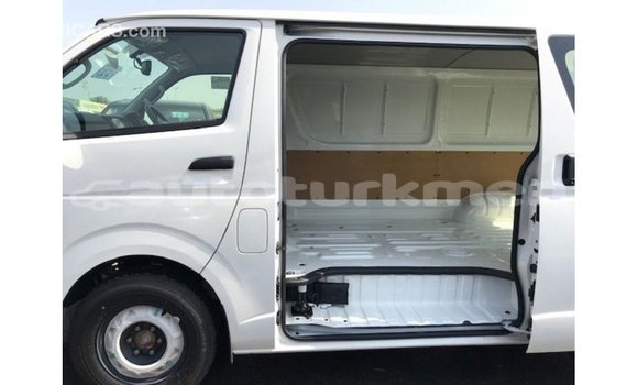 Buy Import Toyota Hiace White Car in Import - Dubai in Ahal Buy Import Toyota Hiace White Car in Import - Dubai in Ahal