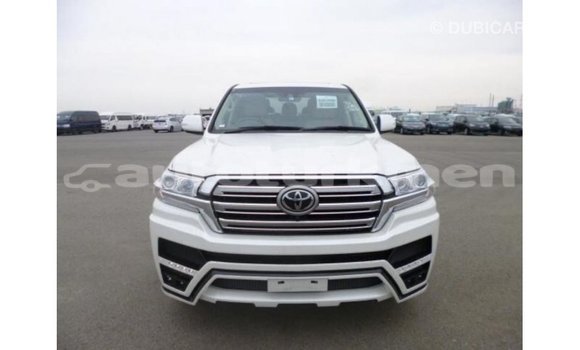 Buy Import Toyota Land Cruiser White Car in Import - Dubai in Ahal Buy Import Toyota Land Cruiser White Car in Import - Dubai in Ahal