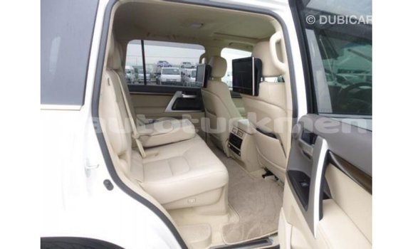 Buy Import Toyota Land Cruiser White Car in Import - Dubai in Ahal Buy Import Toyota Land Cruiser White Car in Import - Dubai in Ahal