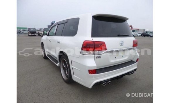 Buy Import Toyota Land Cruiser White Car in Import - Dubai in Ahal Buy Import Toyota Land Cruiser White Car in Import - Dubai in Ahal