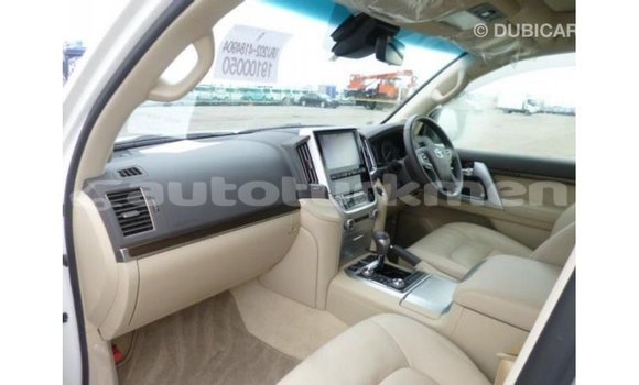 Buy Import Toyota Land Cruiser White Car in Import - Dubai in Ahal Buy Import Toyota Land Cruiser White Car in Import - Dubai in Ahal