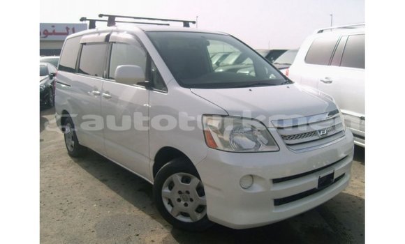 Buy Import Toyota Noah White Car in Import - Dubai in Ahal Buy Import Toyota Noah White Car in Import - Dubai in Ahal