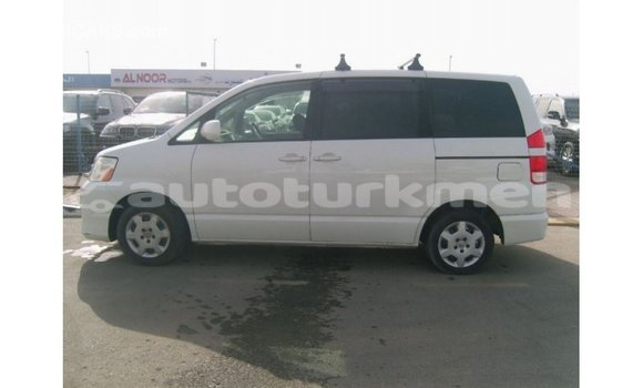 Buy Import Toyota Noah White Car in Import - Dubai in Ahal Buy Import Toyota Noah White Car in Import - Dubai in Ahal