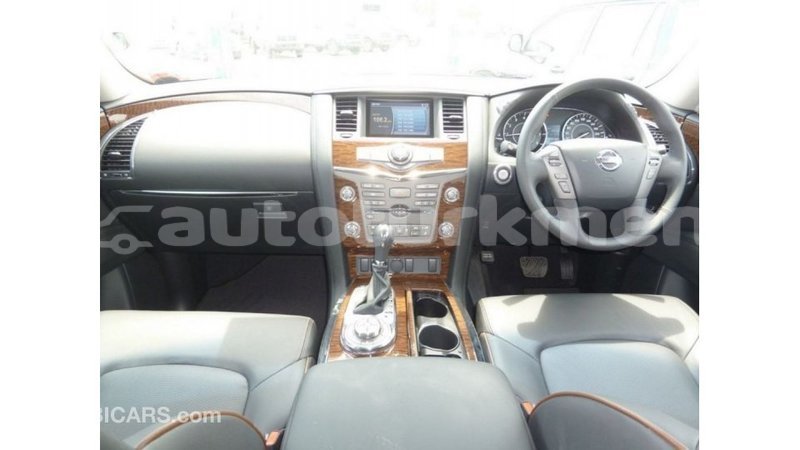 Big with watermark nissan patrol ahal import dubai 2287