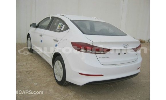 Buy Import Hyundai Elantra White Car in Import - Dubai in Ahal