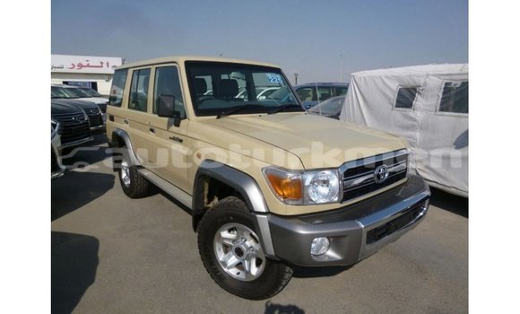 Buy Import Toyota Land Cruiser Beige Car in Import - Dubai in Ahal Buy Import Toyota Land Cruiser Beige Car in Import - Dubai in Ahal