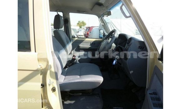 Buy Import Toyota Land Cruiser Beige Car in Import - Dubai in Ahal Buy Import Toyota Land Cruiser Beige Car in Import - Dubai in Ahal