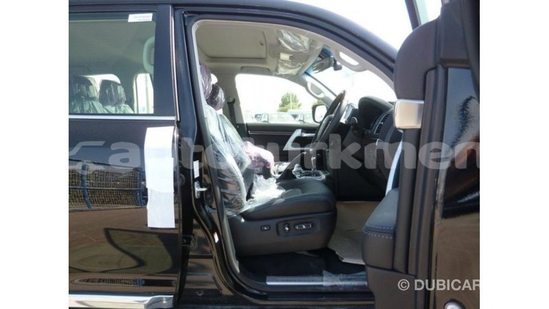 Big with watermark toyota land cruiser ahal import dubai 2318